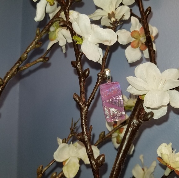 Pink Pendant - Picture 3 of 5